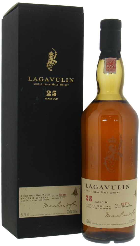 Lagavulin - 25 Years Old 1977 Version 57.2% 1977